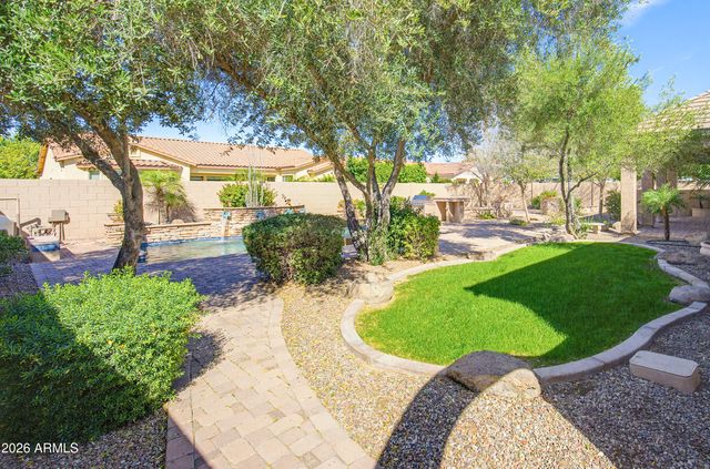 2406 E GLACIER Place, Chandler, AZ 85249