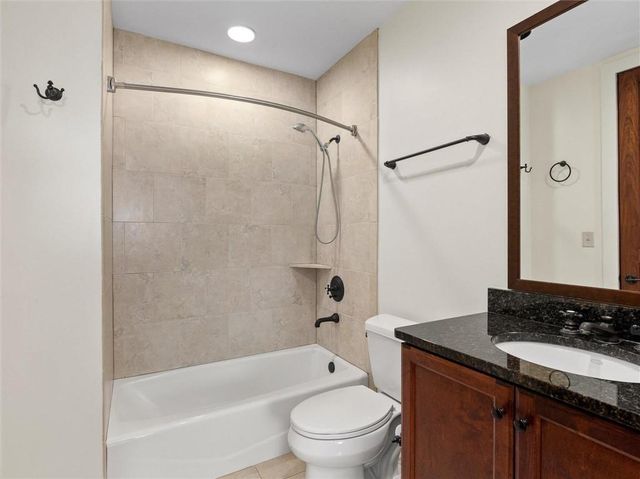 18269 Colony Drive 502, Fairhope, AL 36532