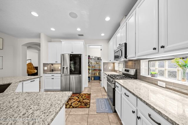 8112 Strom Park Drive, Melbourne, FL 32940