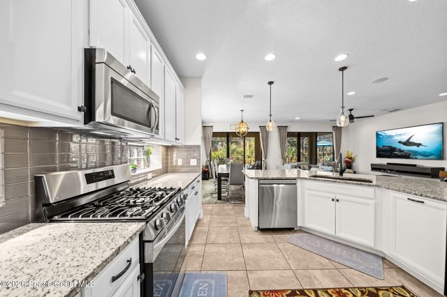 8112 Strom Park Drive, Melbourne, FL 32940