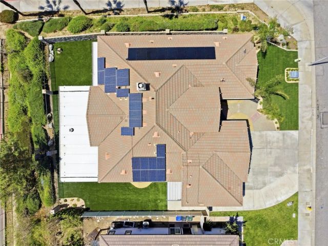 2943 W Meyers Road, San Bernardino, CA 92407