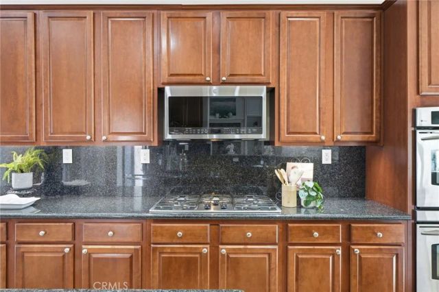 2943 W Meyers Road, San Bernardino, CA 92407