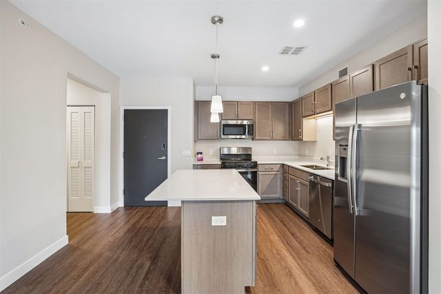 2645 Burton Road Unit: 3-2, Ann Arbor, MI 48104