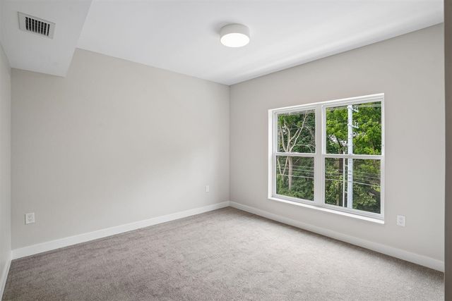 2645 Burton Road Unit: 3-2, Ann Arbor, MI 48104