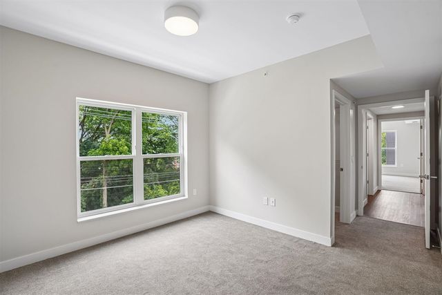 2645 Burton Road Unit: 3-2, Ann Arbor, MI 48104