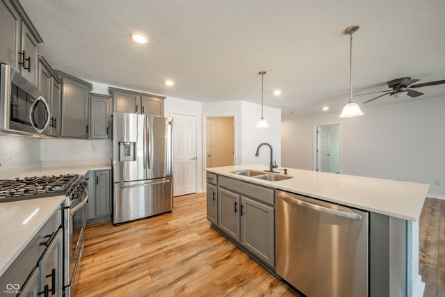 6578 Blackthorne Drive, Pendleton, IN 46064