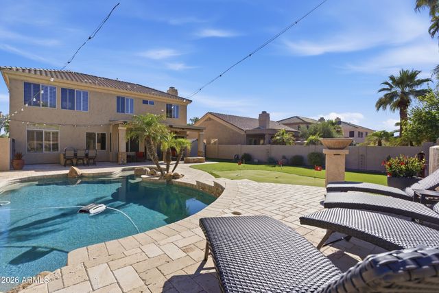 1310 W WINDSONG Drive, Phoenix, AZ 85045