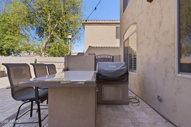 1310 W WINDSONG Drive, Phoenix, AZ 85045