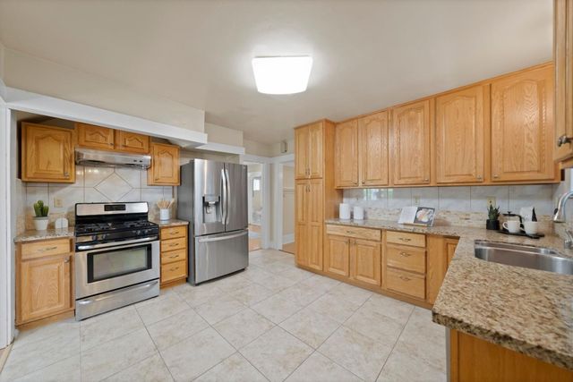 537 N 16th Street, San Jose, CA 95112