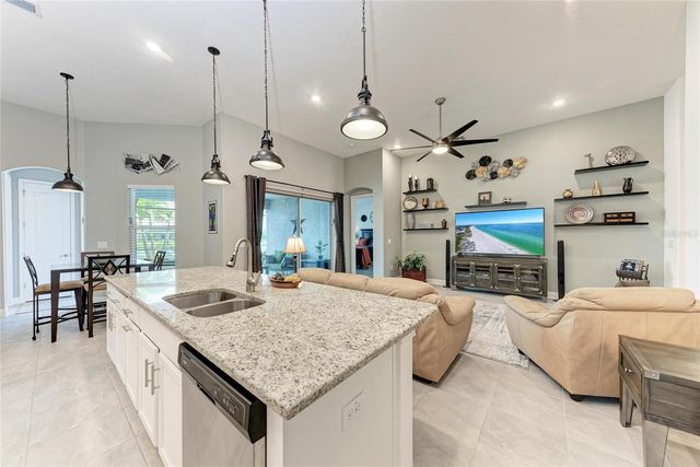 5811 CAMPINA PLACE, Palmetto, FL 34221