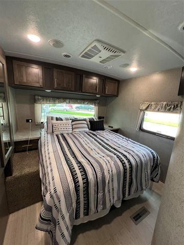 6551 SE 55th Ln, Okeechobee, FL 34974