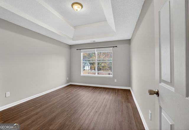 336 Riverview Court, Fairburn, GA 30213