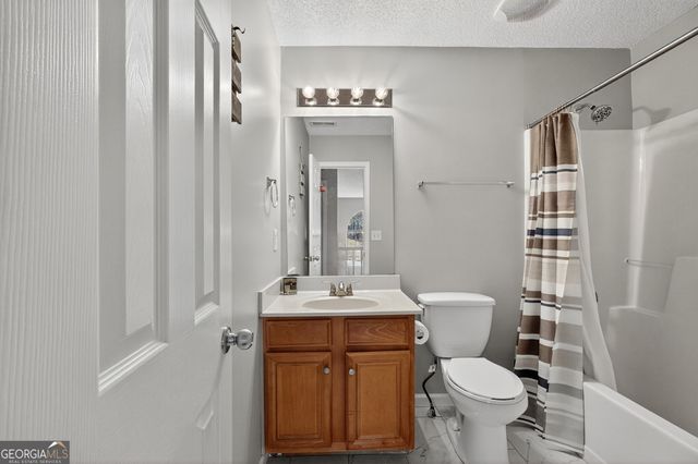 336 Riverview Court, Fairburn, GA 30213