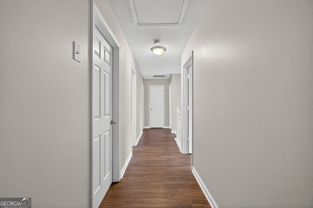 336 Riverview Court, Fairburn, GA 30213