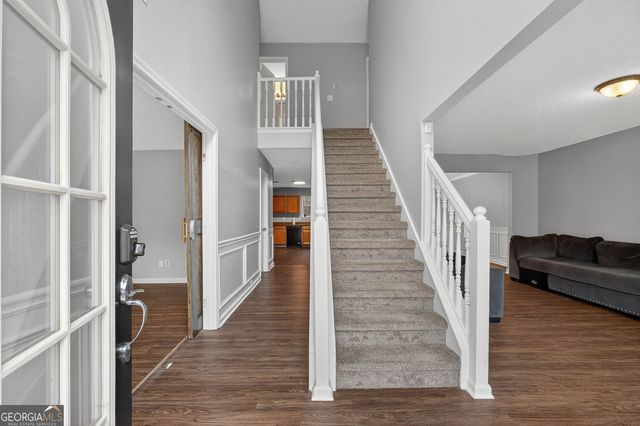 336 Riverview Court, Fairburn, GA 30213