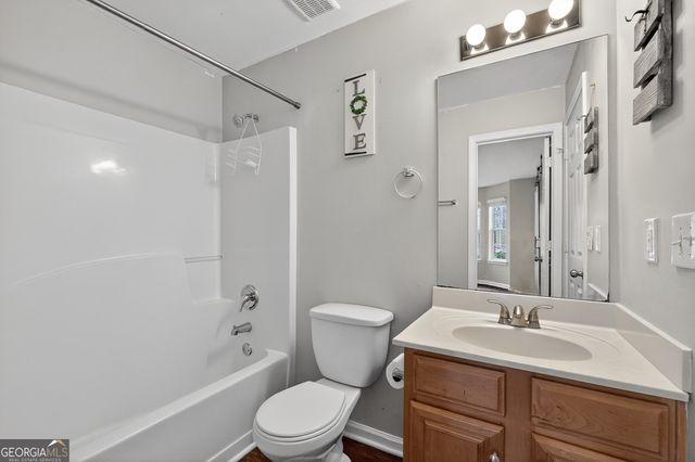 336 Riverview Court, Fairburn, GA 30213