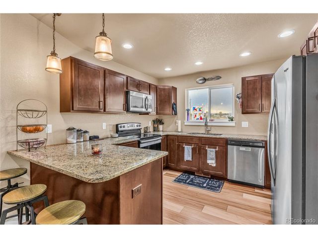 1879 E Jerrian Ln, Pueblo, CO 81007