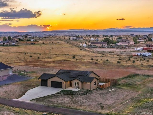 1879 E Jerrian Ln, Pueblo, CO 81007