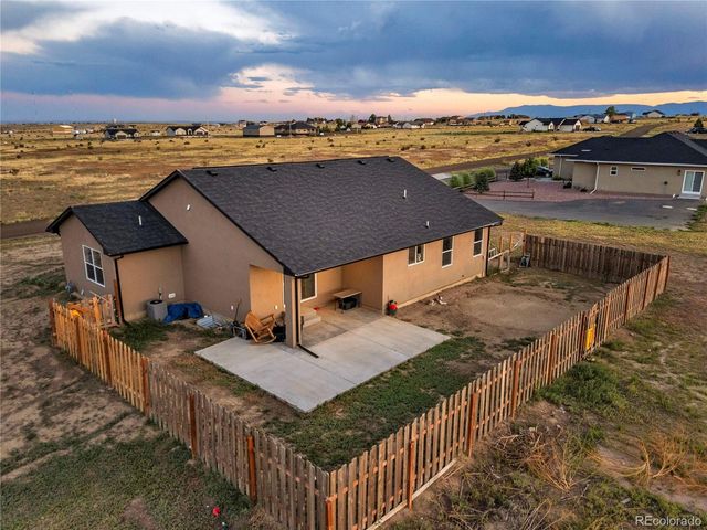1879 E Jerrian Ln, Pueblo, CO 81007