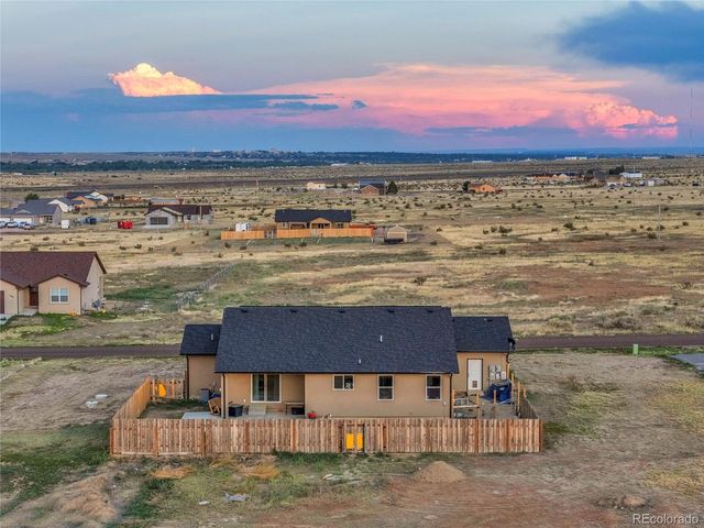 1879 E Jerrian Ln, Pueblo, CO 81007