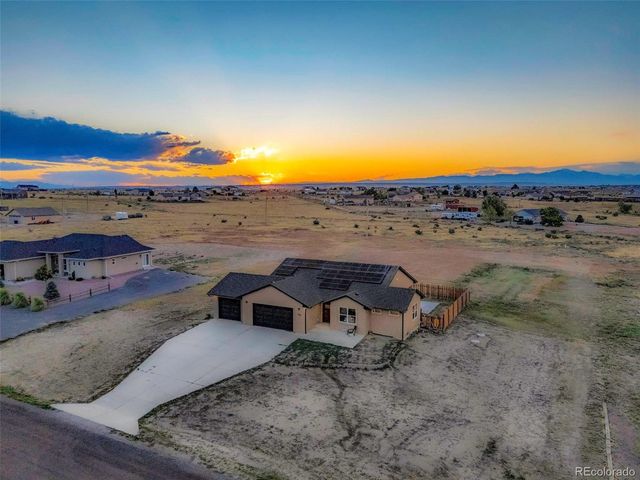 1879 E Jerrian Ln, Pueblo, CO 81007