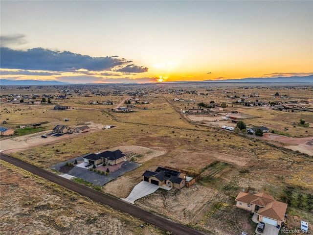 1879 E Jerrian Ln, Pueblo, CO 81007