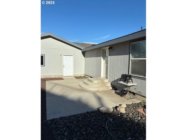 3108 Sw RIVER VIEW Dr, Pendleton, OR 97801