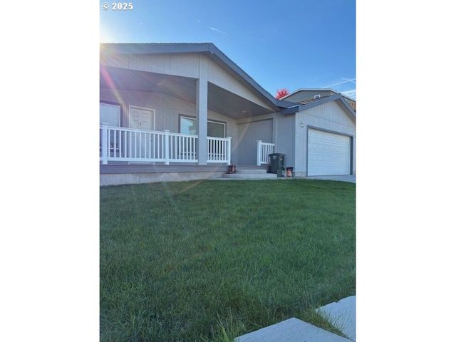 3108 Sw RIVER VIEW Dr, Pendleton, OR 97801