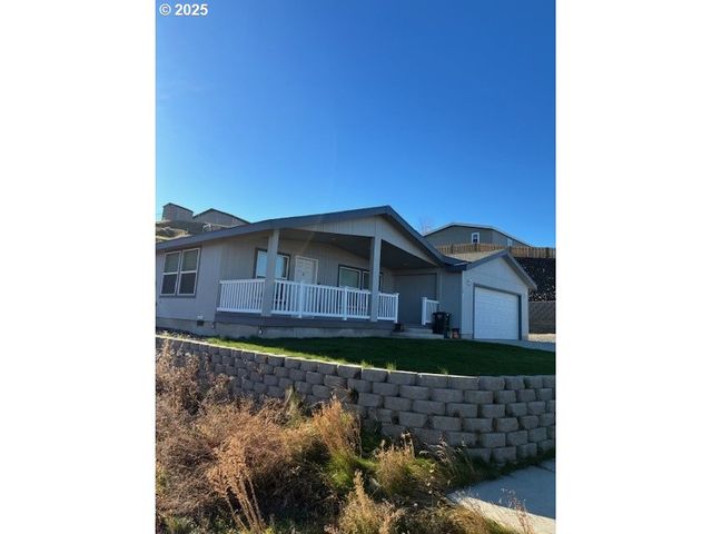 3108 Sw RIVER VIEW Dr, Pendleton, OR 97801