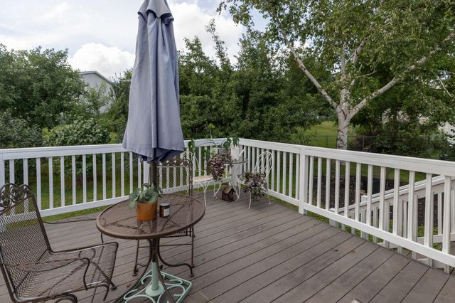 2775 Rose Drive SE, Rochester, MN 55904