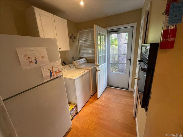 217 Greeley, Sayville, NY 11782