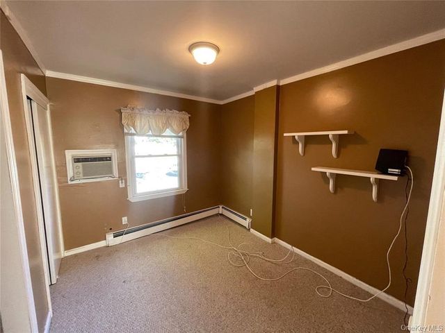 217 Greeley, Sayville, NY 11782