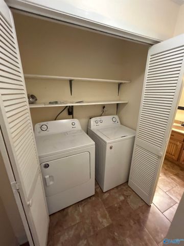 6620 Willow Pointe Drive A, Huntsville, AL 35806