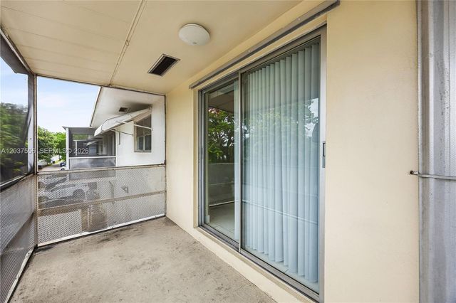 5141 Hollywood Blvd 206, Hollywood, FL 33021