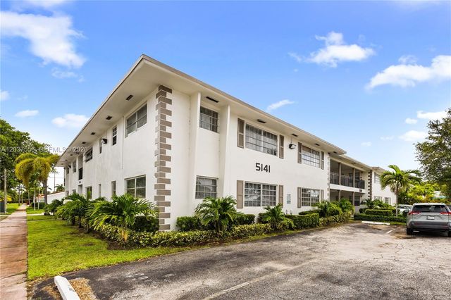 5141 Hollywood Blvd 206, Hollywood, FL 33021