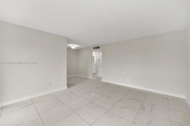 5141 Hollywood Blvd 206, Hollywood, FL 33021