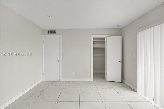 5141 Hollywood Blvd 206, Hollywood, FL 33021