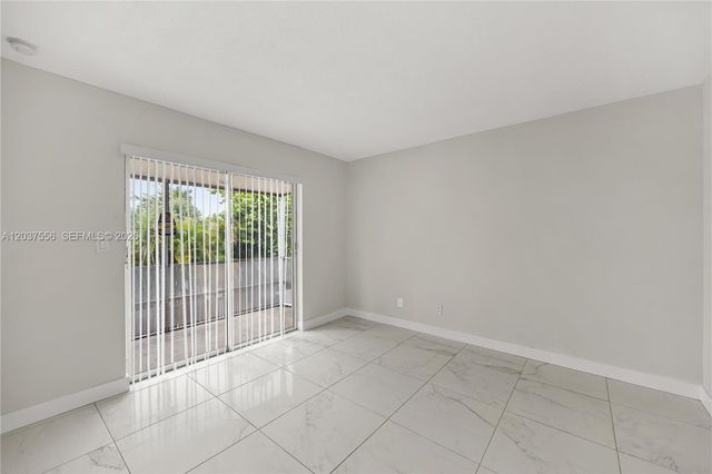 5141 Hollywood Blvd 206, Hollywood, FL 33021