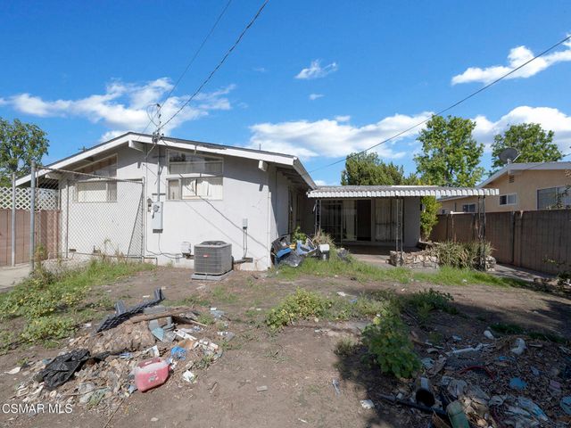 13500 Strathern Street, Panorama City, CA 91402