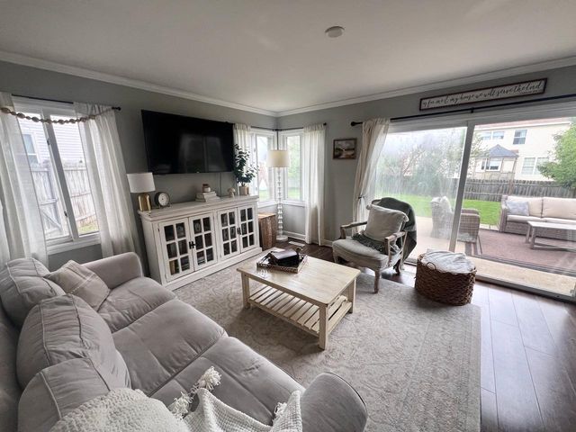 7003 94th AVENUE, Kenosha, WI 53142