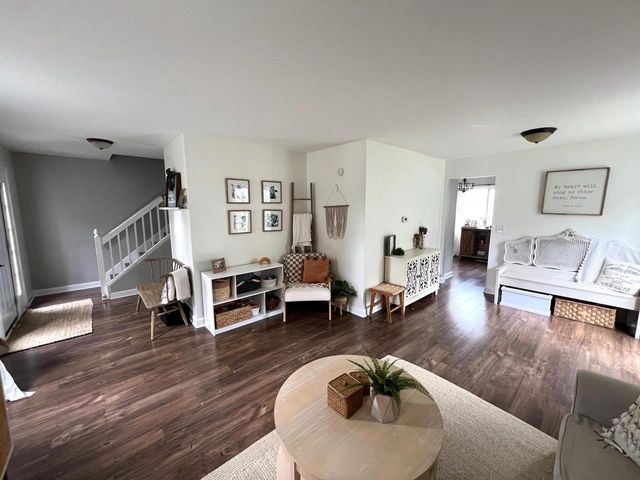 7003 94th AVENUE, Kenosha, WI 53142