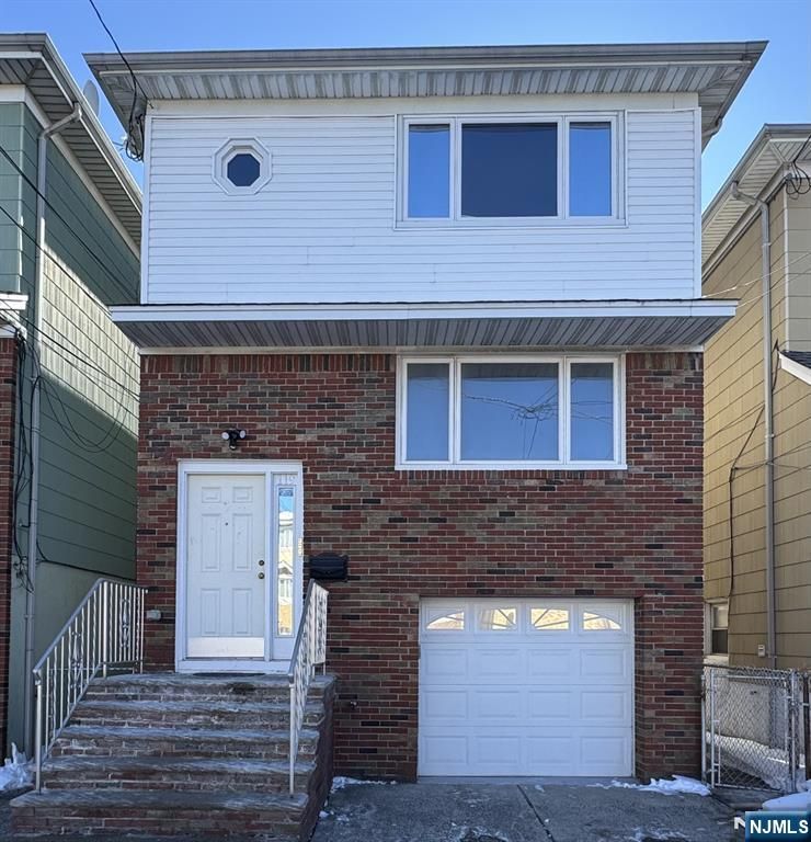 119 Bergen Street, Harrison, NJ 07029