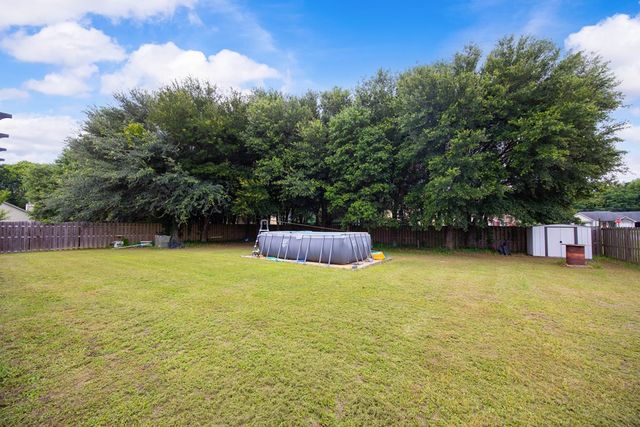 9 Churchill Drive, Fort Mitchell, AL 36856