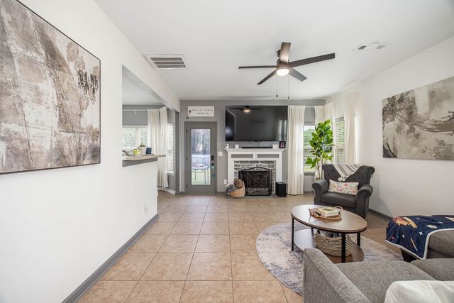 9 Churchill Drive, Fort Mitchell, AL 36856