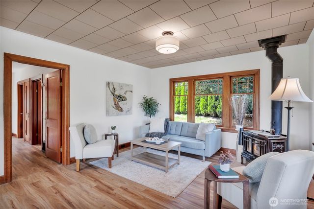 5829 S 2nd Avenue, Everett, WA 98208