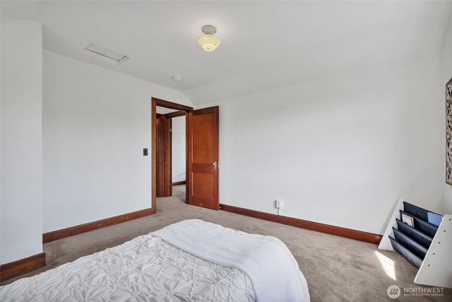 5829 S 2nd Avenue, Everett, WA 98208