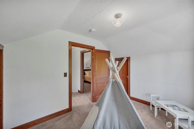 5829 S 2nd Avenue, Everett, WA 98208