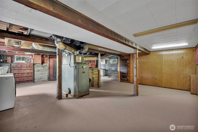 5829 S 2nd Avenue, Everett, WA 98208