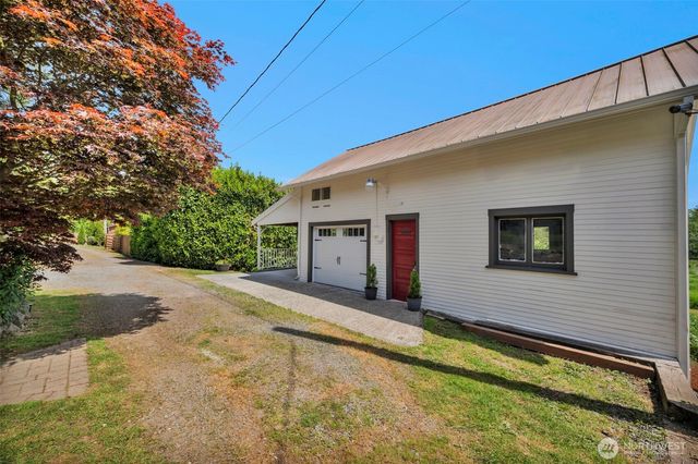 5829 S 2nd Avenue, Everett, WA 98208
