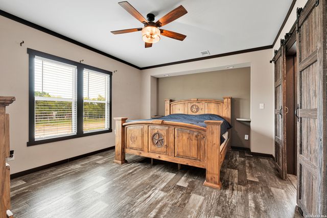 592 Private Road 1510, Bandera, TX 78003